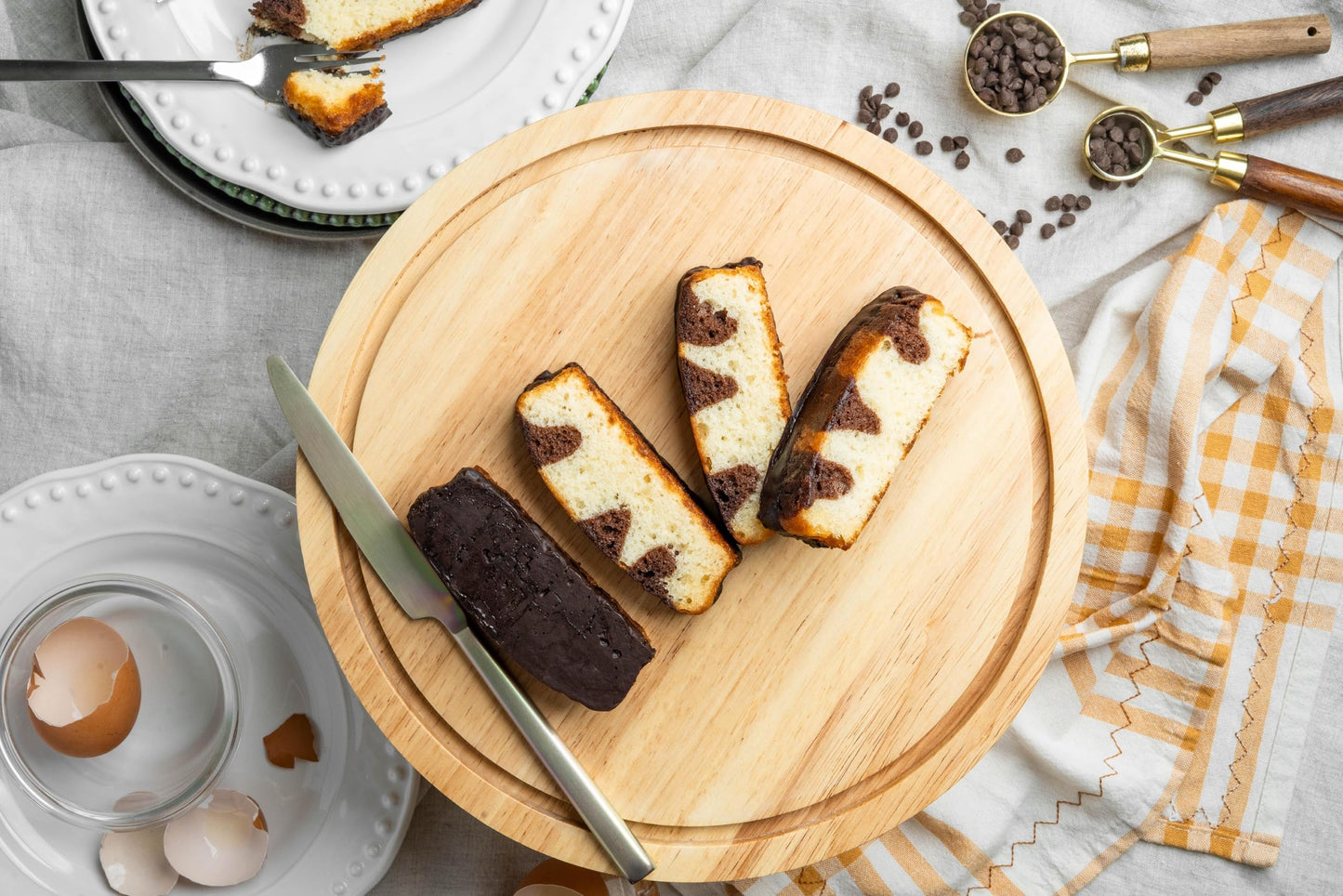 La Nostalgia Marble Cake, Spanish Made, Vanilla and Chocolate Swirl, 8.47 oz, 6 Count