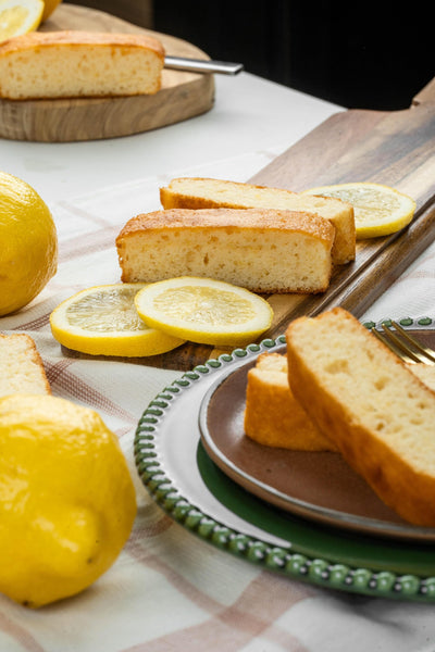 La Nostalgia Lemon Cake with Real Lemon Zest, 6.17 oz, Made in Spain