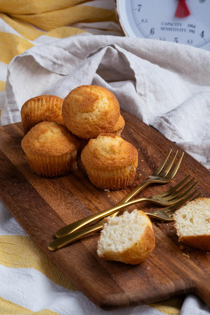 La Nostalgia Foods Magdalenas, 1 tuppers Halal. Spanish Style Fairy Cakes, 12.35 oz each Tupper, with 14 mini muffins,twin pack on each